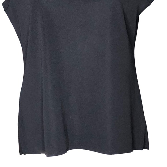 Exclusively Misook Petite Black Sleeveless Deep Scoop Neck Stretch Knit Shell - Picture 3 of 12